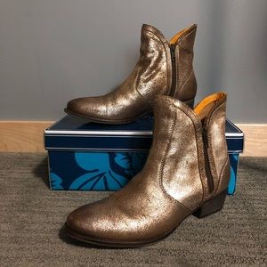 Seychelles Metallic Booties